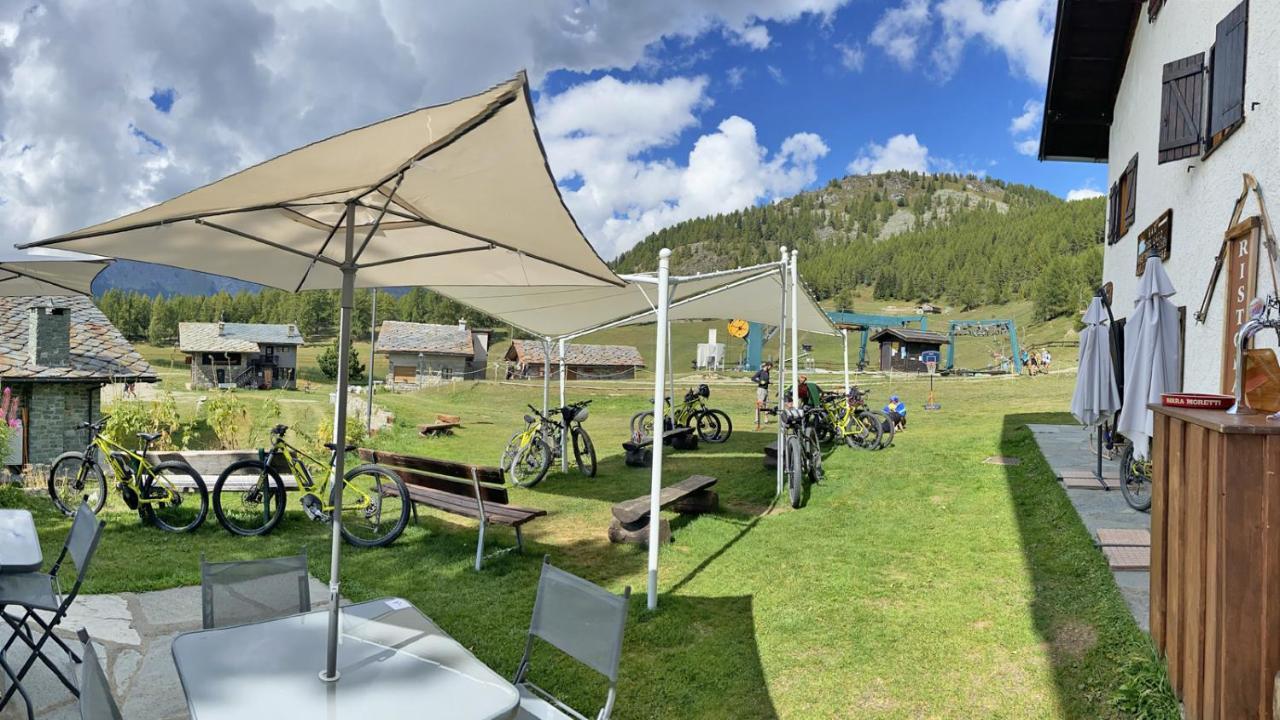 Locanda Ristorante Bar Del Lago Chamois Luaran gambar